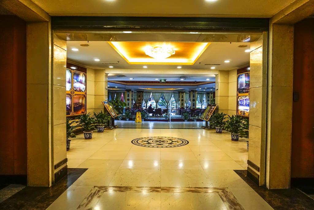 Chengdu Grand Hotel Dış mekan fotoğraf